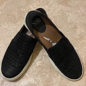 SOFTT Black Minta Leather Slip On Sneaker Sz 8M